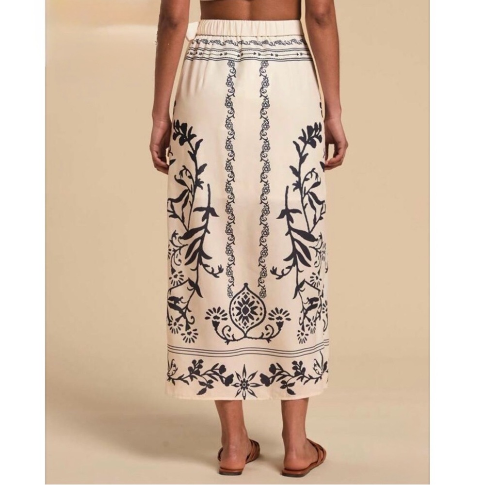 Floral Print Wrap Around Skirt Cream Retro by Travachic XL New without Tags - Picture 2 of 8